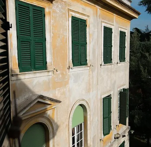 Major Aventinus * רומא